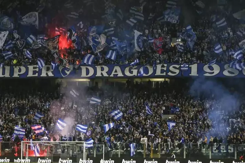 جماهير بورتو البرتغالي